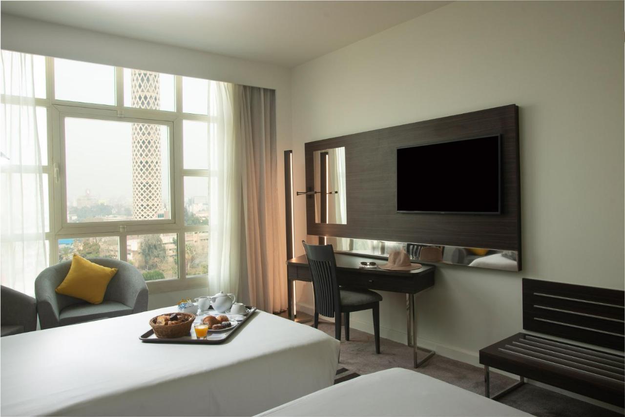 Hotel Novotel Cairo El Borg Giza Exterior foto