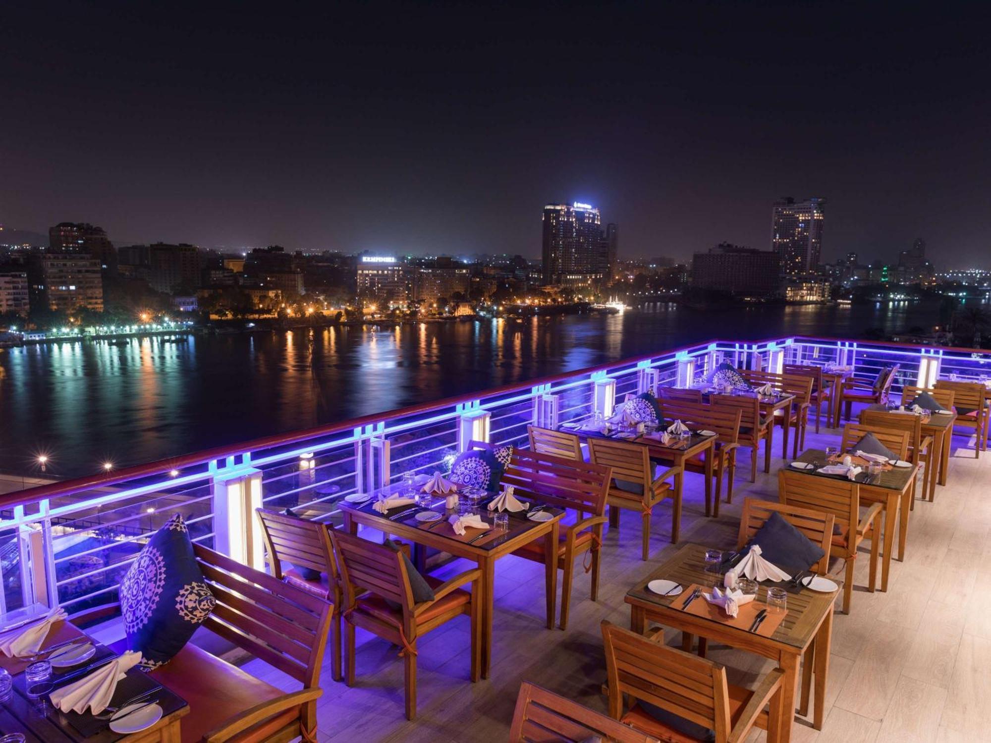 Hotel Novotel Cairo El Borg Giza Exterior foto