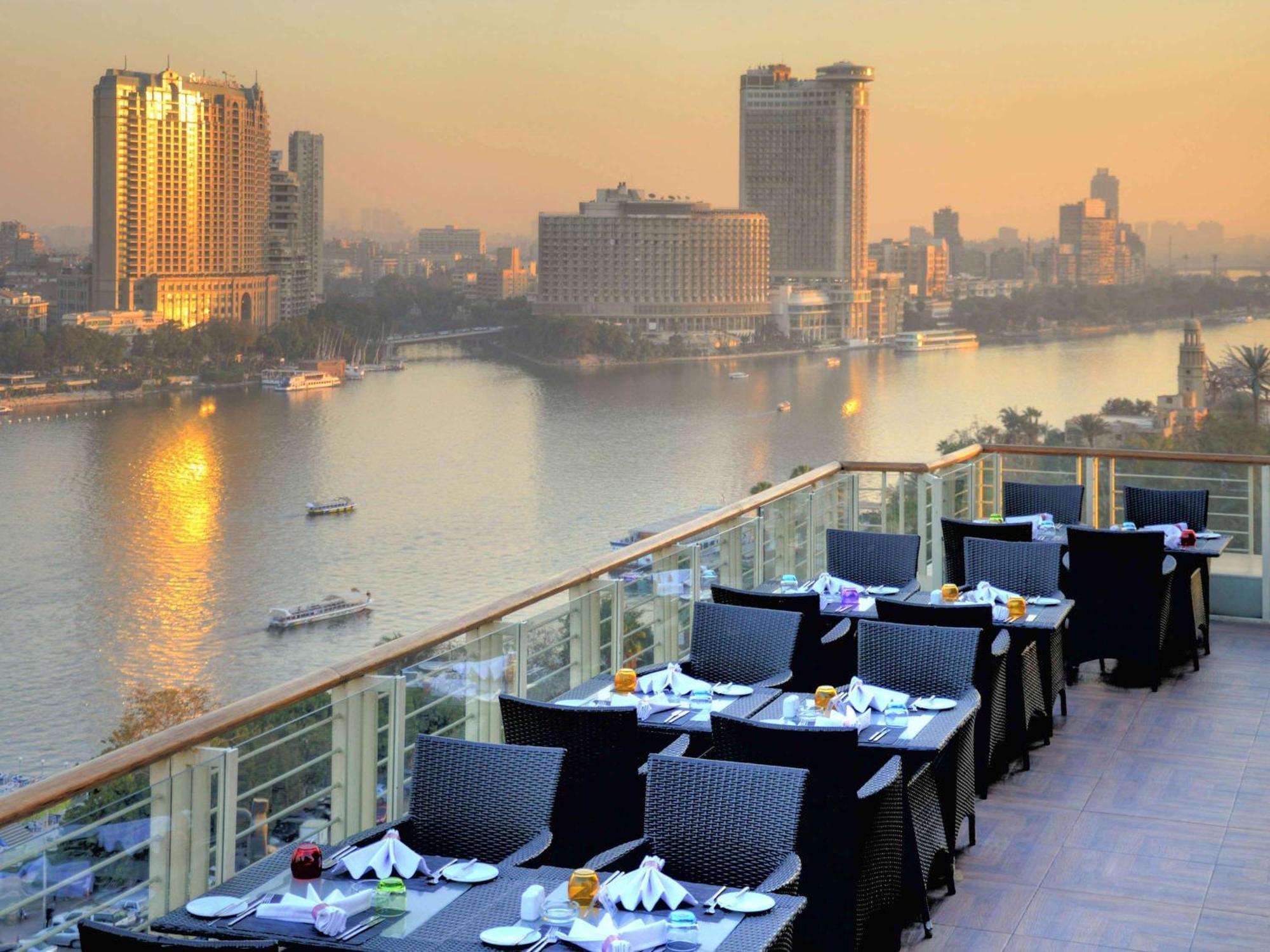 Hotel Novotel Cairo El Borg Giza Exterior foto